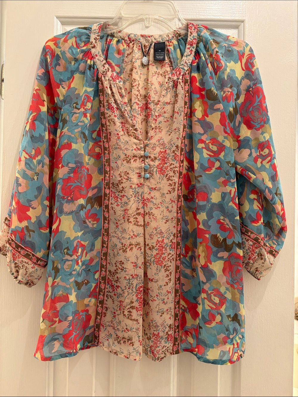 BKE Floral Blouse - Blue, Red, Cream